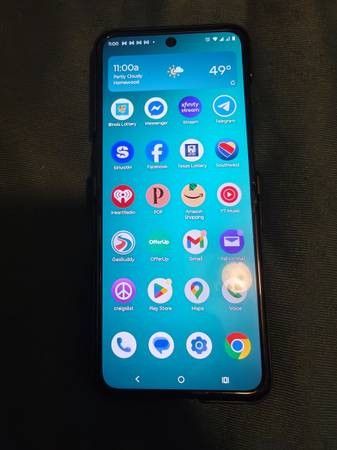 Motorola RAZR Ultra 2025 1TB 16G RAM Factory Unlocked Clean IMEI