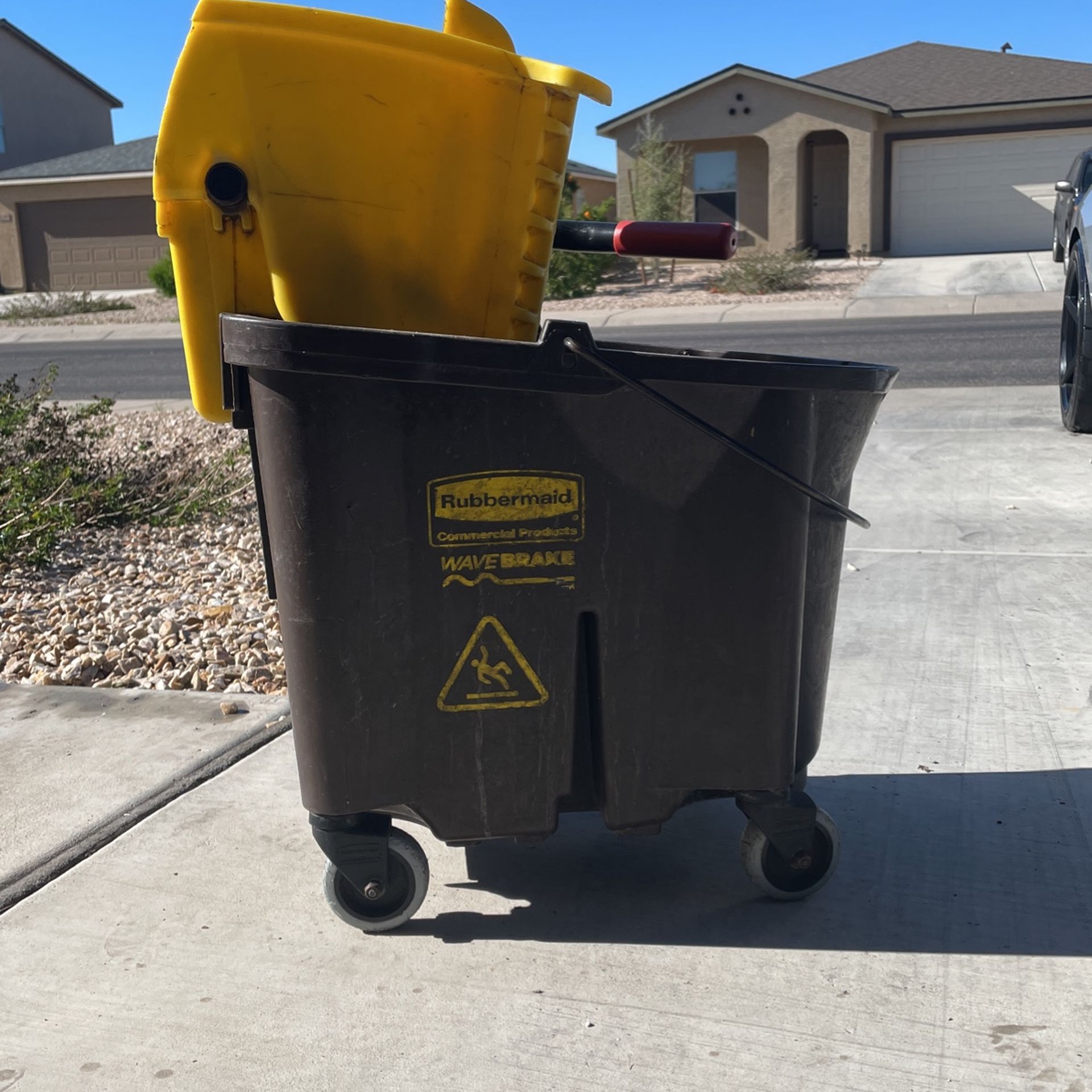 Industrial Mop Bucket