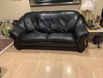 Black Leather Couches