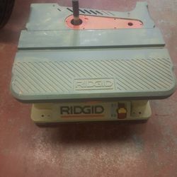 Ridgid Oscillating Sander 