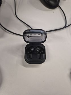 Test2 headphones