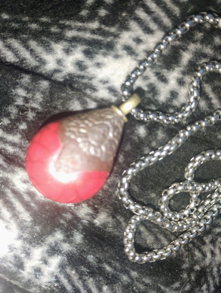 Red Corral And Silver Pendant With Chain Necklace
