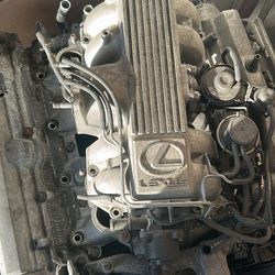 Lexus Engine V8