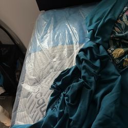 New Queen Size 550