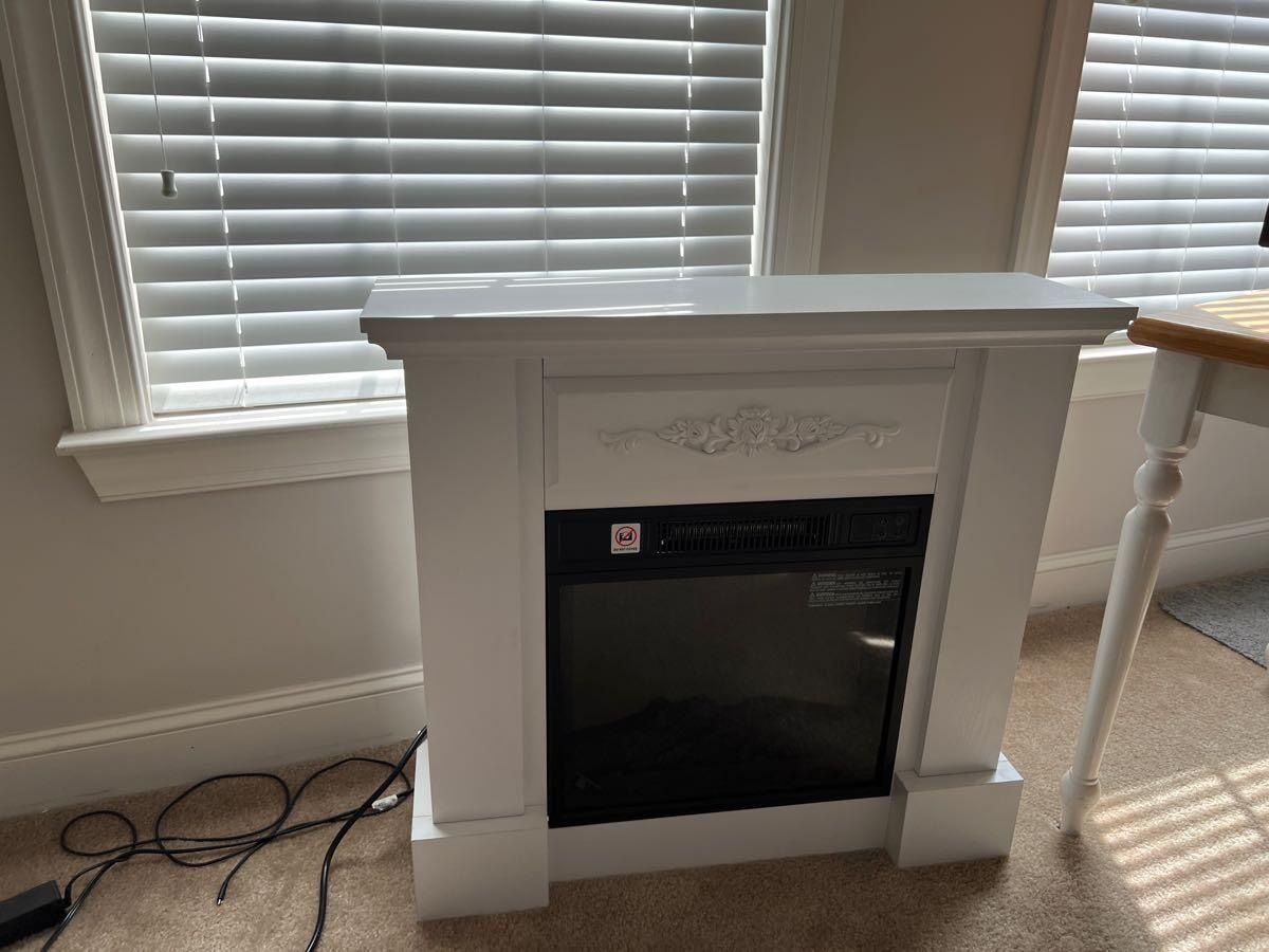 Electric Fireplace $75 Or Best Offer