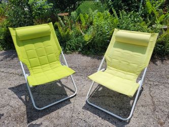 Great portable beach or yard chairs