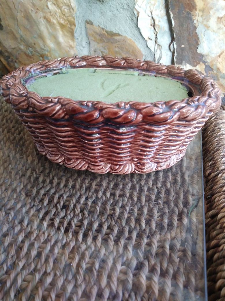 Brown Basket Weave Look Ceramic Pot