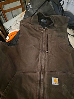 Carhart sleeveless XL jacket