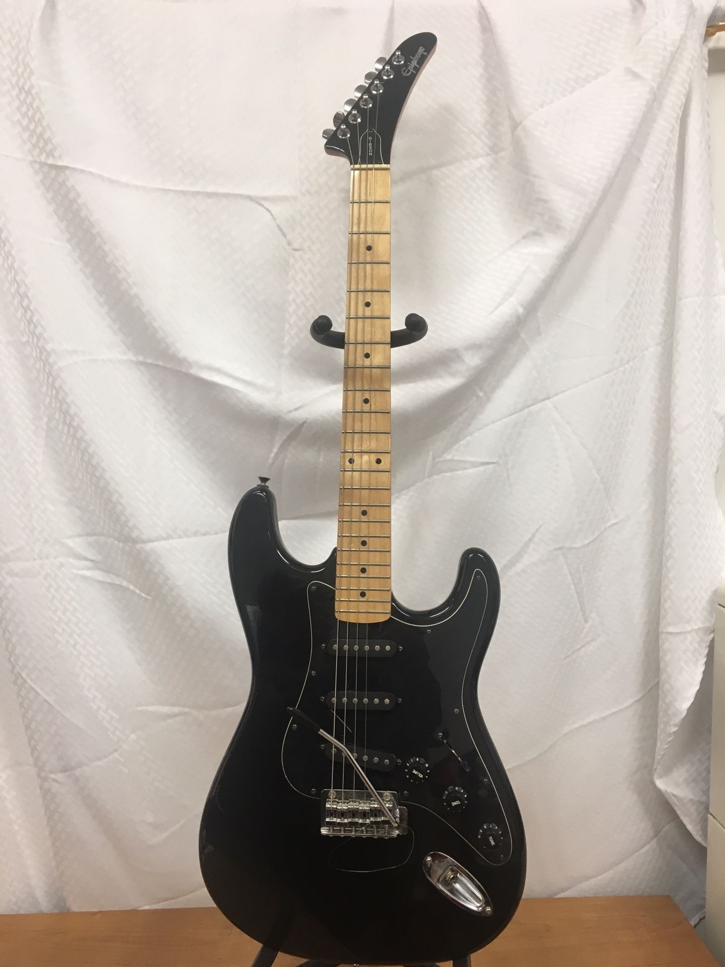 Epiphone by Gibson S-310–B Electric Guitar