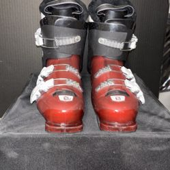 Salomon T3 Ski Boots