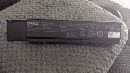 New Dell battery - model 04D3C
