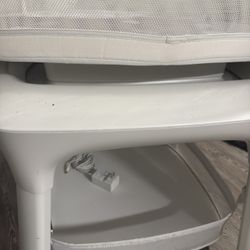 4MOMS MAMAROO SLEEP BASSINET