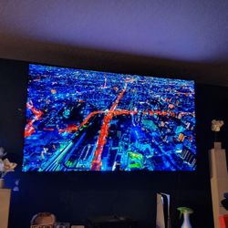 OLED 83" Samsung S90 TOP OF THE LINE