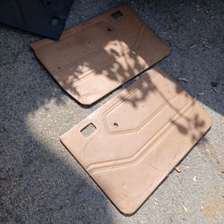 Nissan 720 door panels left and right brown