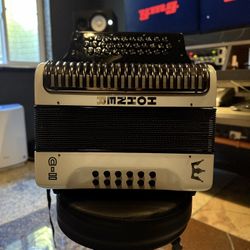 Hohner Corona C-2 (FA)