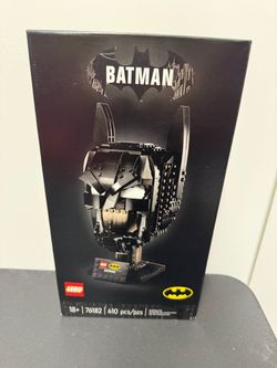 LEGO Batman Cowl Set 76182
