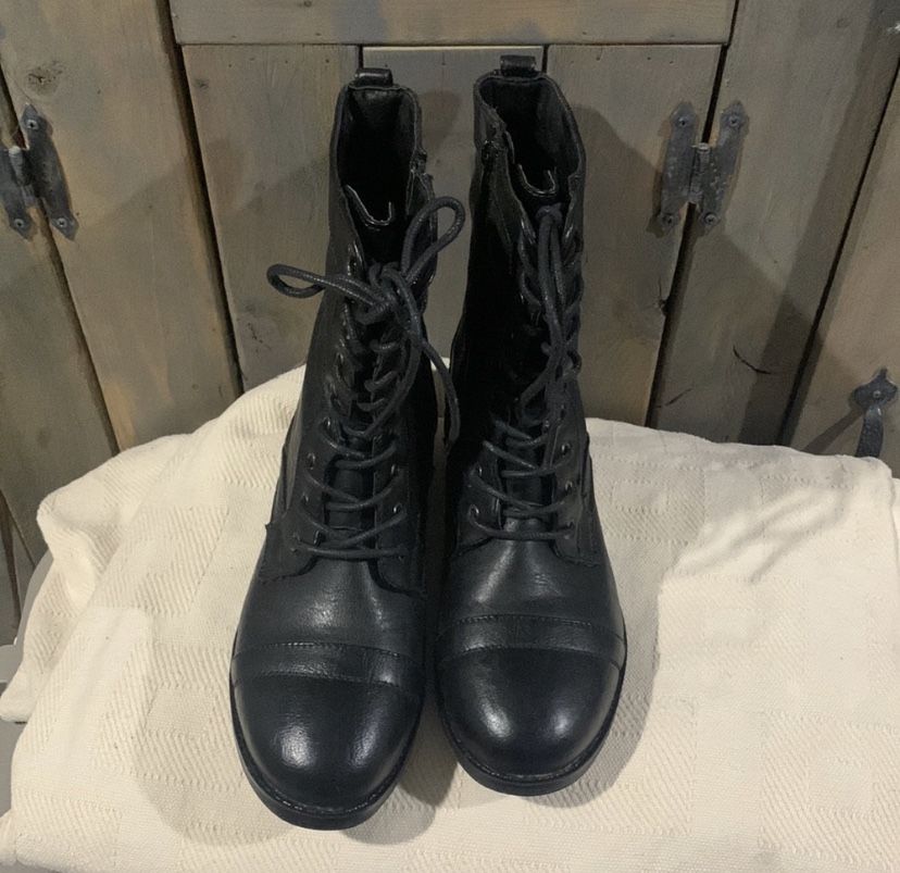 Forever 21 Black Boots