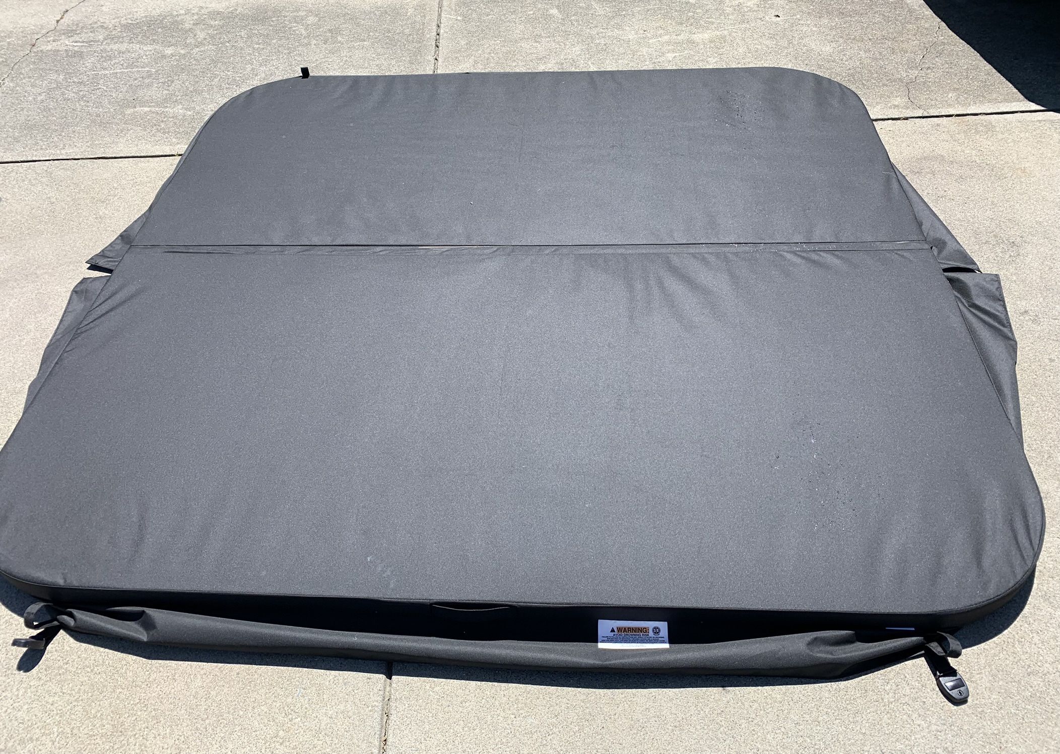 Jacuzzi Brand Spa/Hot Tub Cover