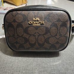Coach Signature Bag Brown