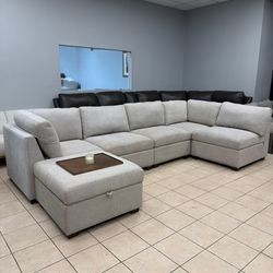 Thomasville Rockford 6-Piece Modular Power Sectional with Storage Ottoman – Gray