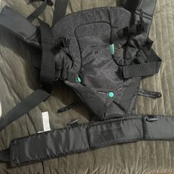 Infantino Flip 4-in-1 Carrier - Ergonomic for Newborns and Older Babies 8-32 lbs