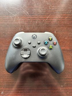 Xbox Controller With Wireless Charger