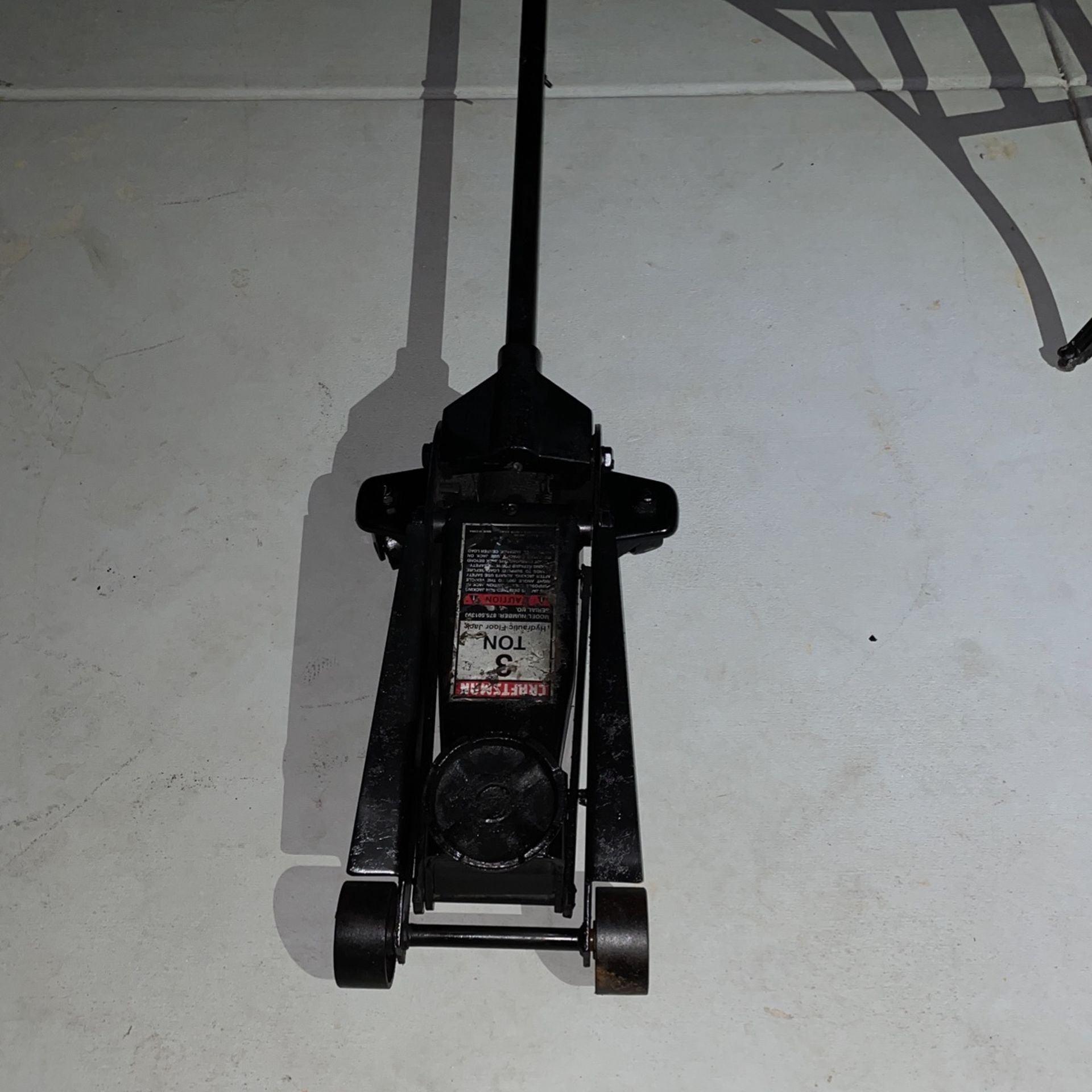 Craftsman 3 Ton Floor Jack for Sale in Imperial Beach, CA OfferUp