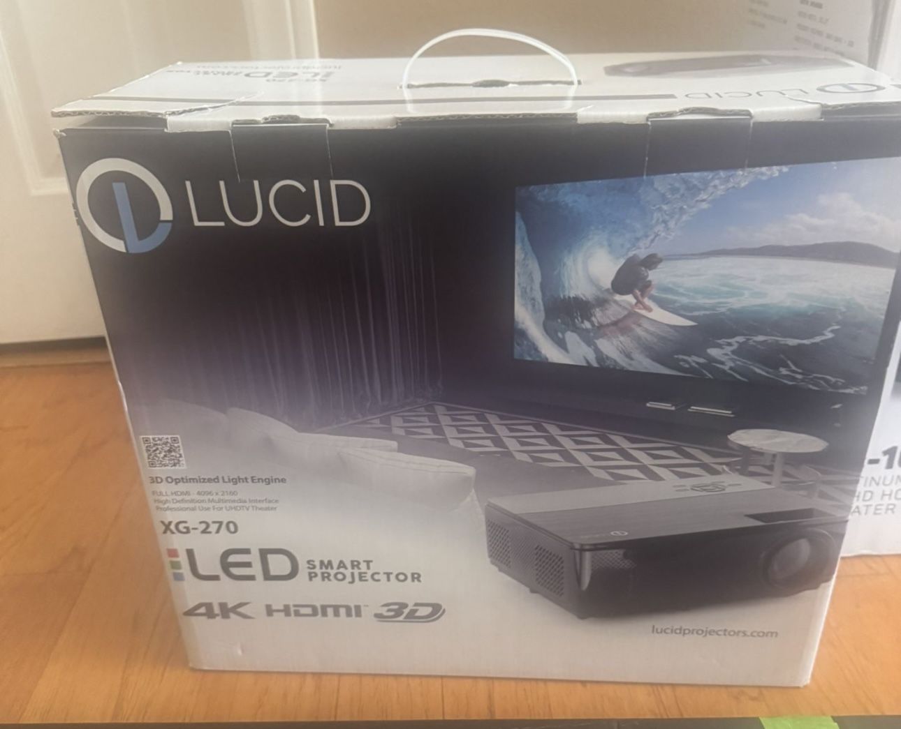 Lucid -270 LED Smart projector