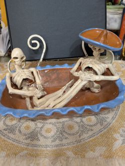 Catrinas in tub