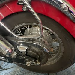 2003 Honda shadow 750 cc red