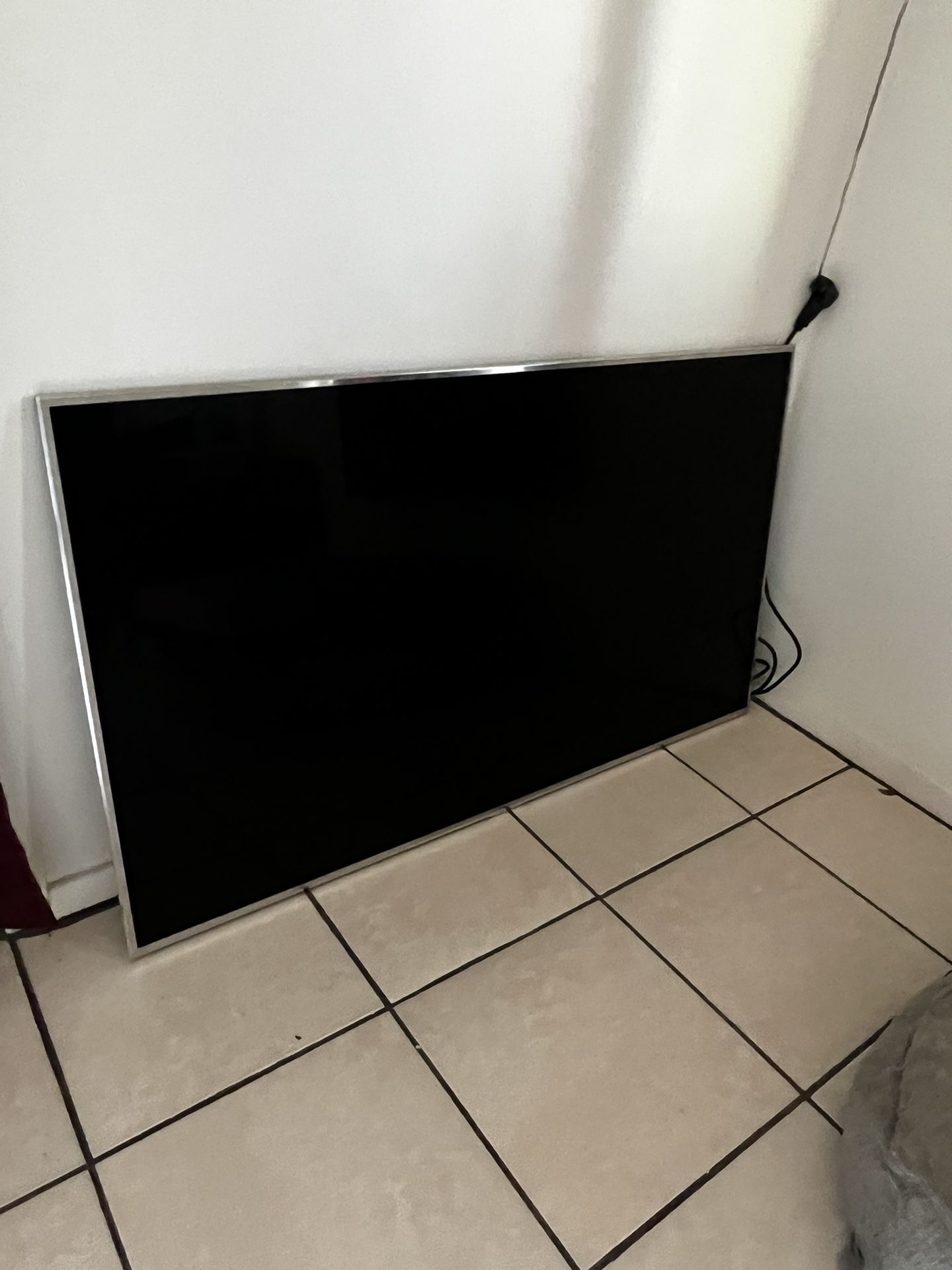 Samsung 60’ Tv