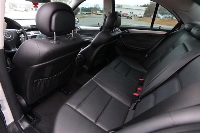 2005 Mercedes-Benz C-Class