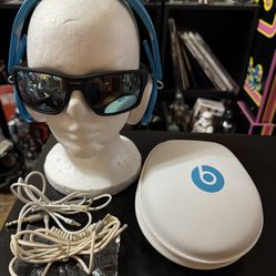 Beats By Dr. Dre Mixr Wired Over- Ear Headphones. Adult Size. Pre Owned! Clean. Works Great! Complete With Wires and Case! 