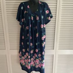Woman’s Sleepwear Size 2xl