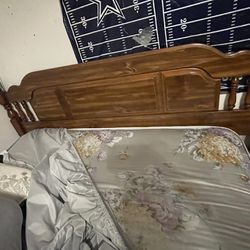 Full/Queen Bed Set 