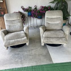 Recliner Chairs 