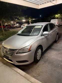 Nissan Sentra sedan 2015