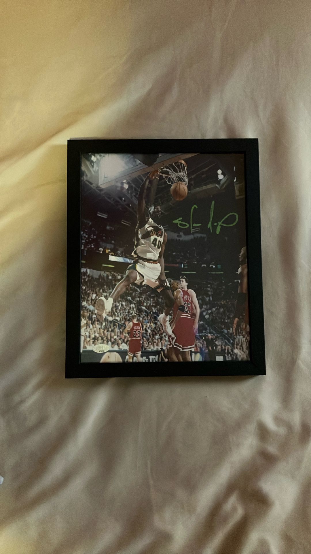 Shawn Kemp Signed Picture