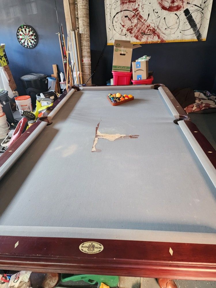 Free pool table