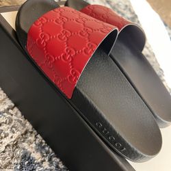 Gucci slides