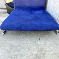 Couch/Bed