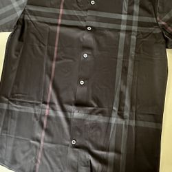 Men Burberry Slimfit Polo Size US L Brand New With Tag