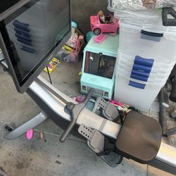 Hydrow Interactive Rowing Machine – $600 (Excellent Condition)  Experience the ultimate at-home workout with the Hydrow Rower, the premier interactive