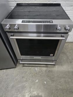 Kitchen Aid Slid In Electric Stove 5 Burner 30 Inches 
