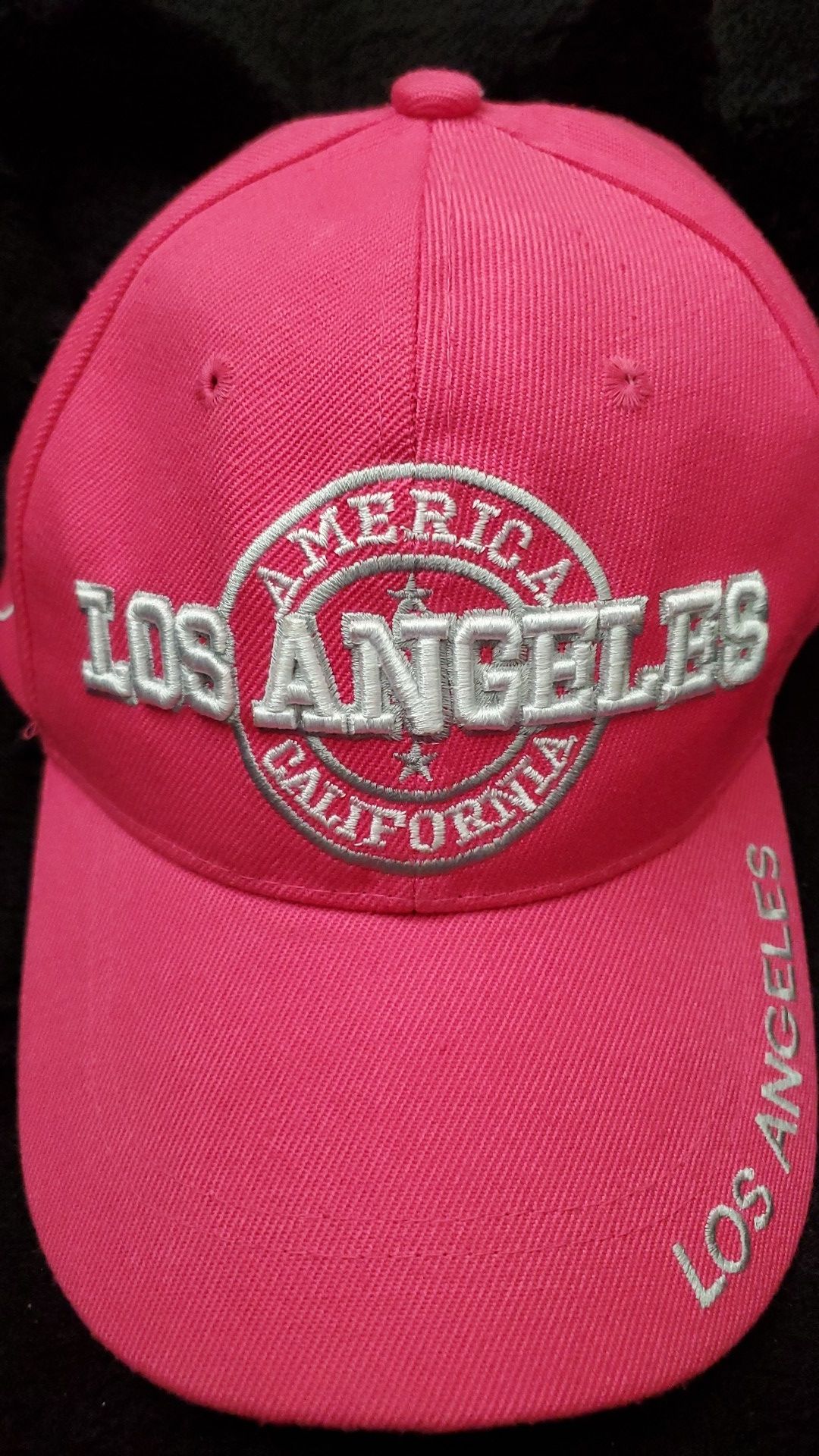 LA pink hat