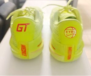 Nike G.T ,cut basketball shoes men 9.5