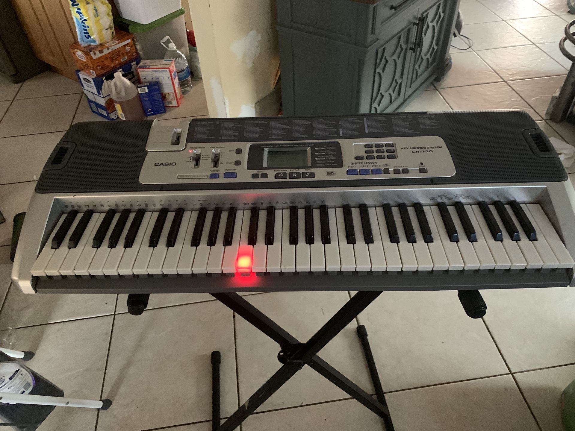 Casio lk100 lighted keyboard