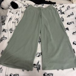 Hollister/Gilly Hicks sleep pant