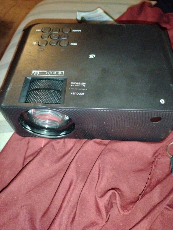 Mini Bluetooth Projector 