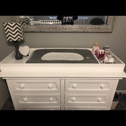 Changing Table (not The Dresser)